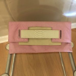 Leifsdottir Clutch